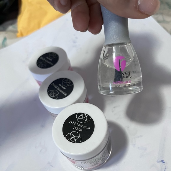 Set of 3 revel nail dip powders and bottle of activator. New - Picture 5 of 5